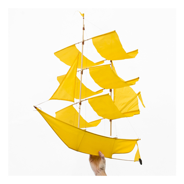 Sailing ship kite